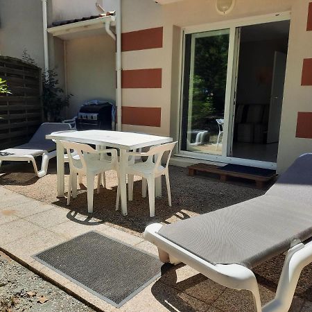 Belle maisonnette dans résidence avec piscine Soulac-sur-Mer Esterno foto